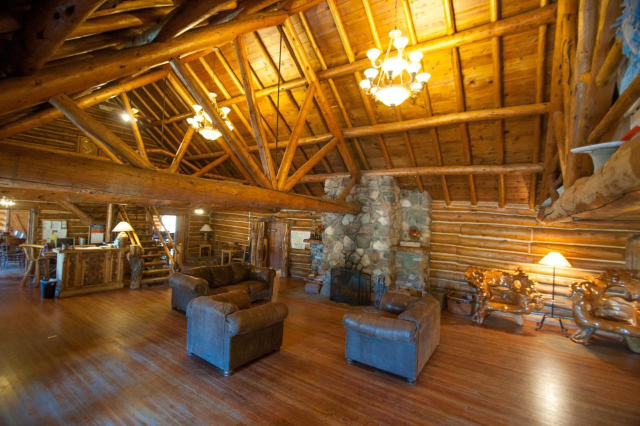 Snowy Mountain Lodge Centennial Eksteriør bilde