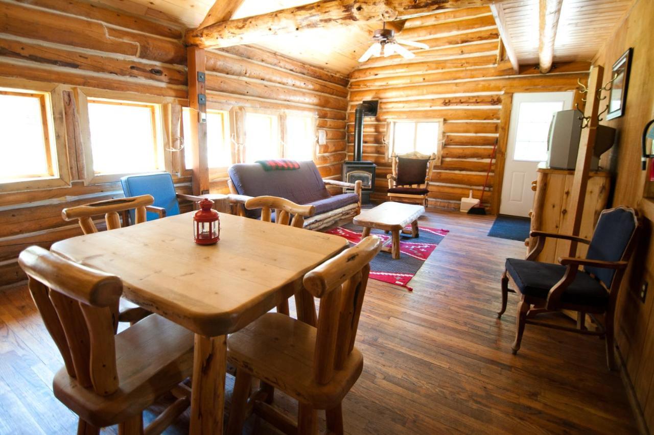 Snowy Mountain Lodge Centennial Eksteriør bilde